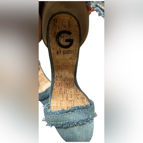 GUESS, women’s sandals, style jeans, size 6.5 - Picture 5 of 9
